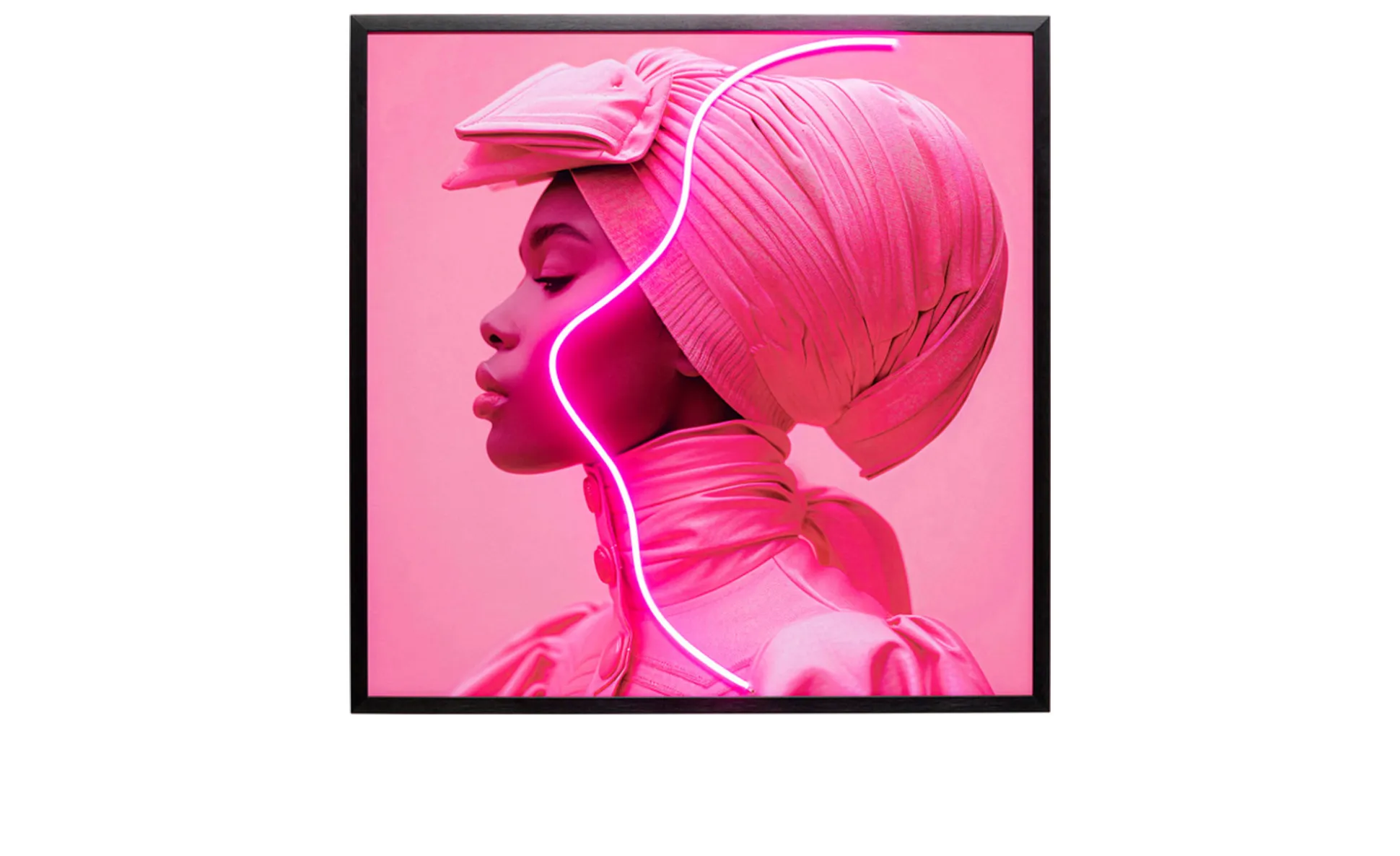 LED-Rahmenbild Pink Woman 80 x 80 cm